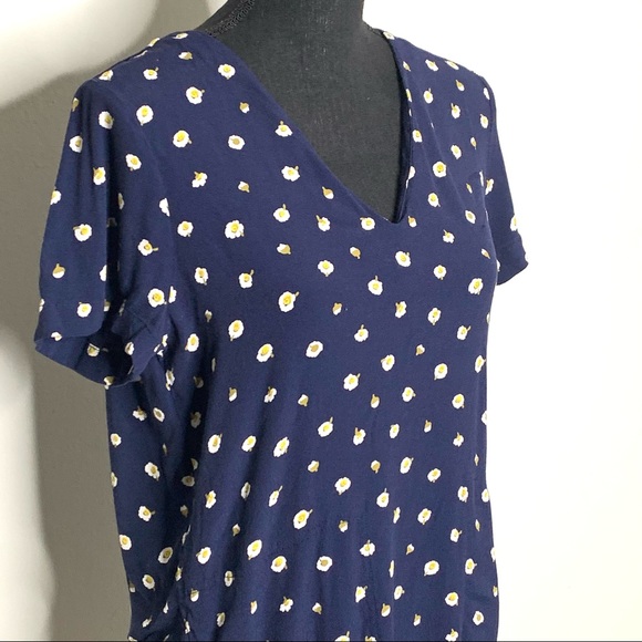 Madewell Navy Blue Button Easy Dress in Daisy Dot - Picture 7 of 14
